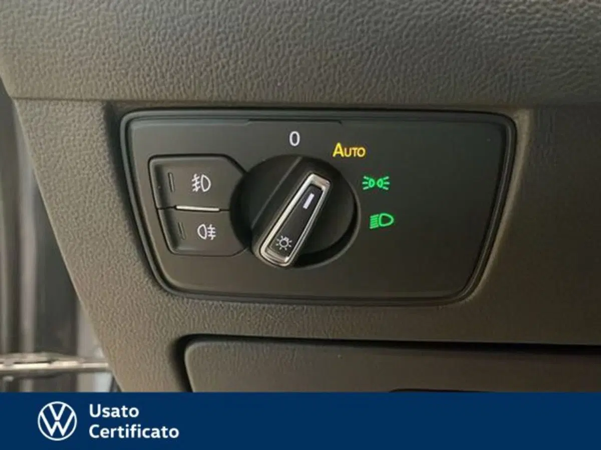 Volkswagen Passat Variant usata a Vicenza (15)