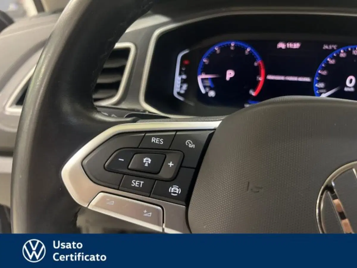 Volkswagen T-Roc usata a Vicenza (16)