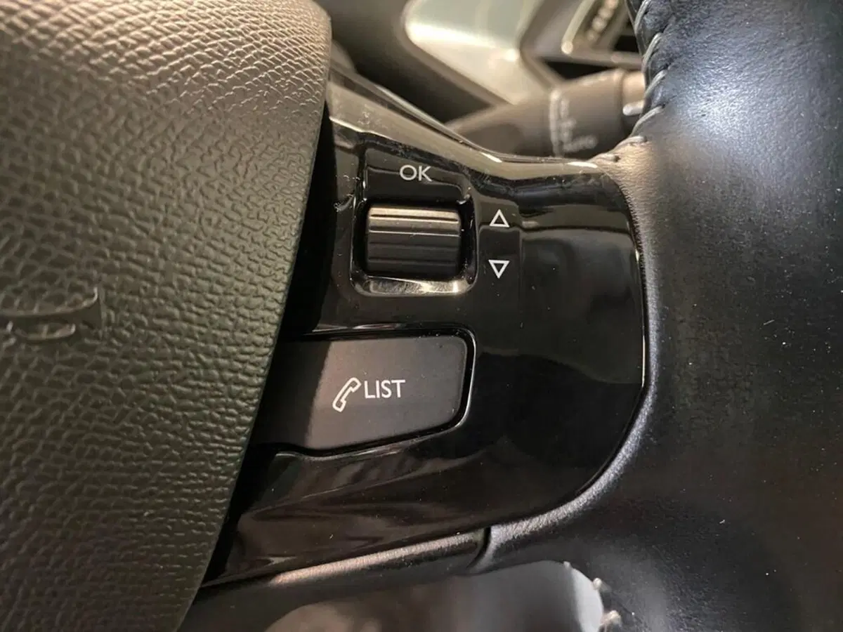 Peugeot 308 SW usata a Torino (13)