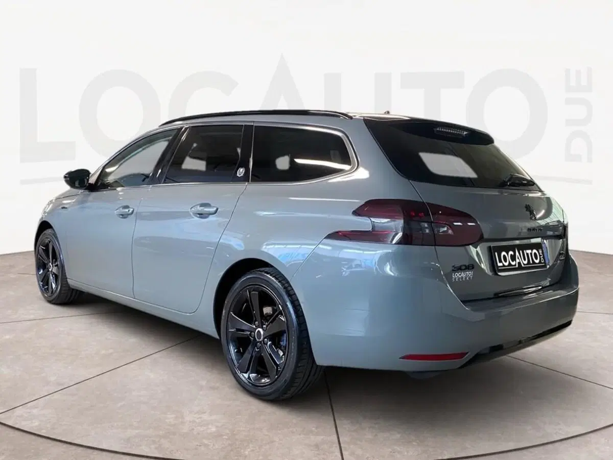 Peugeot 308 SW usata a Torino (5)