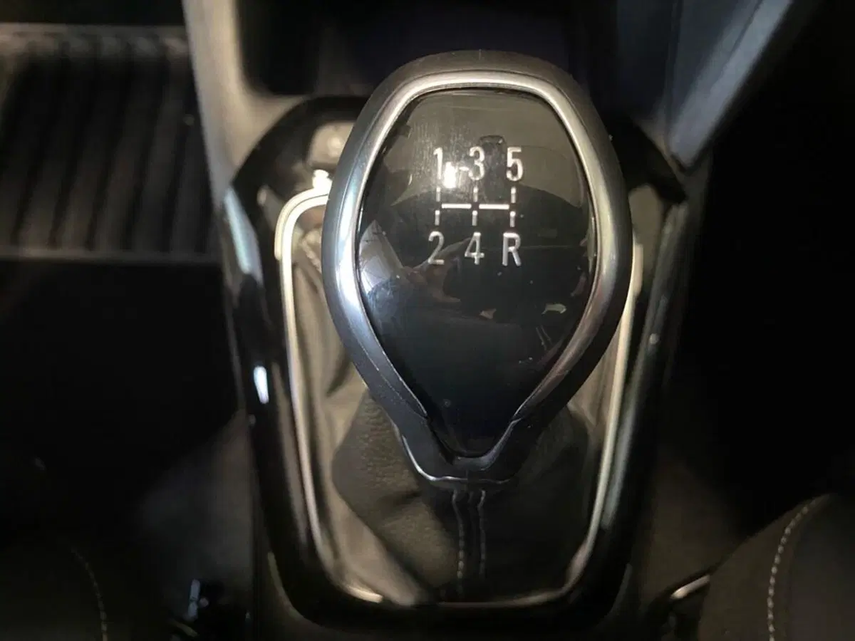 Opel Corsa usata a Torino (12)