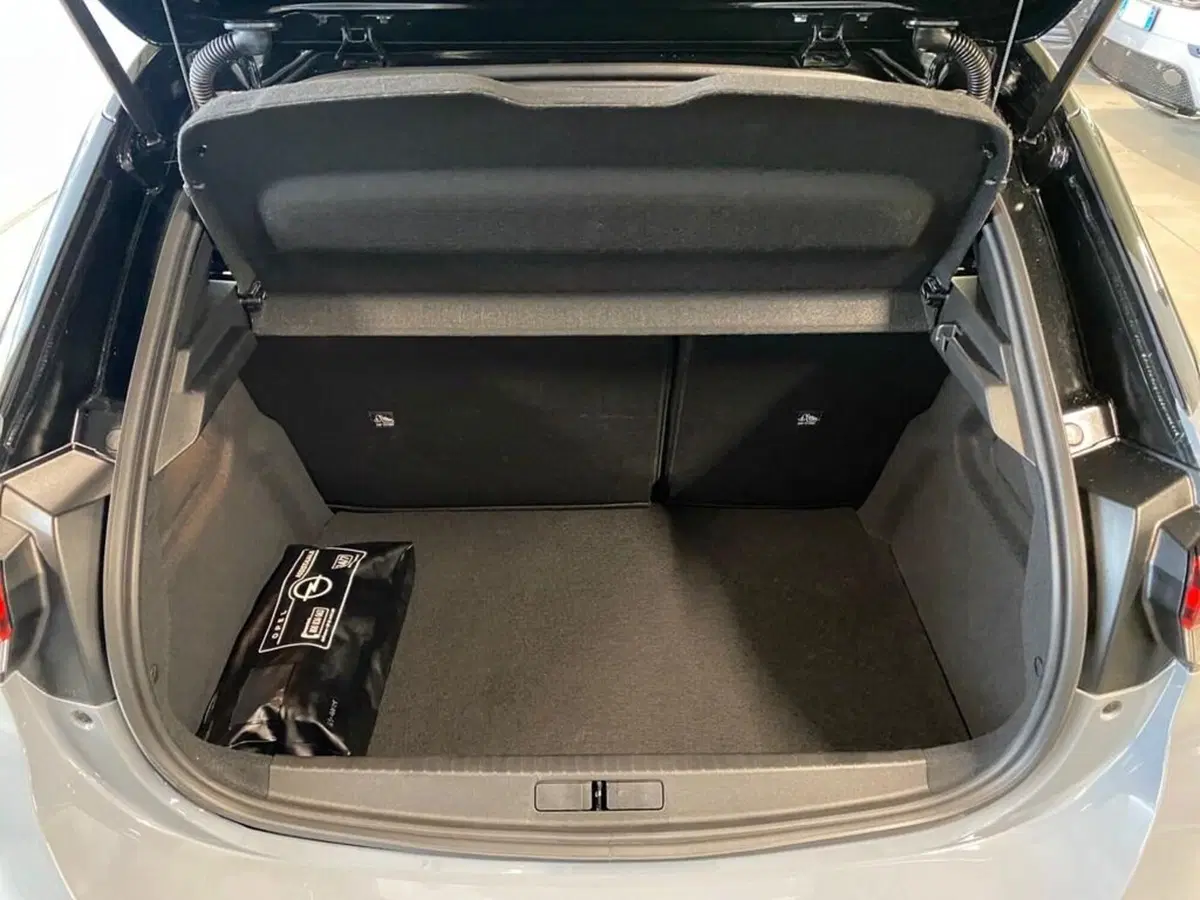 Opel Corsa usata a Torino (9)