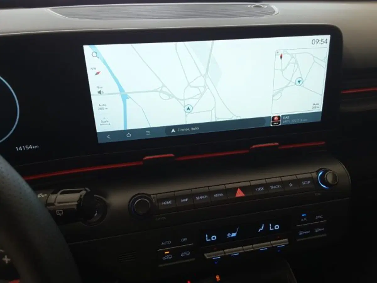Hyundai Kona usata a Firenze (8)