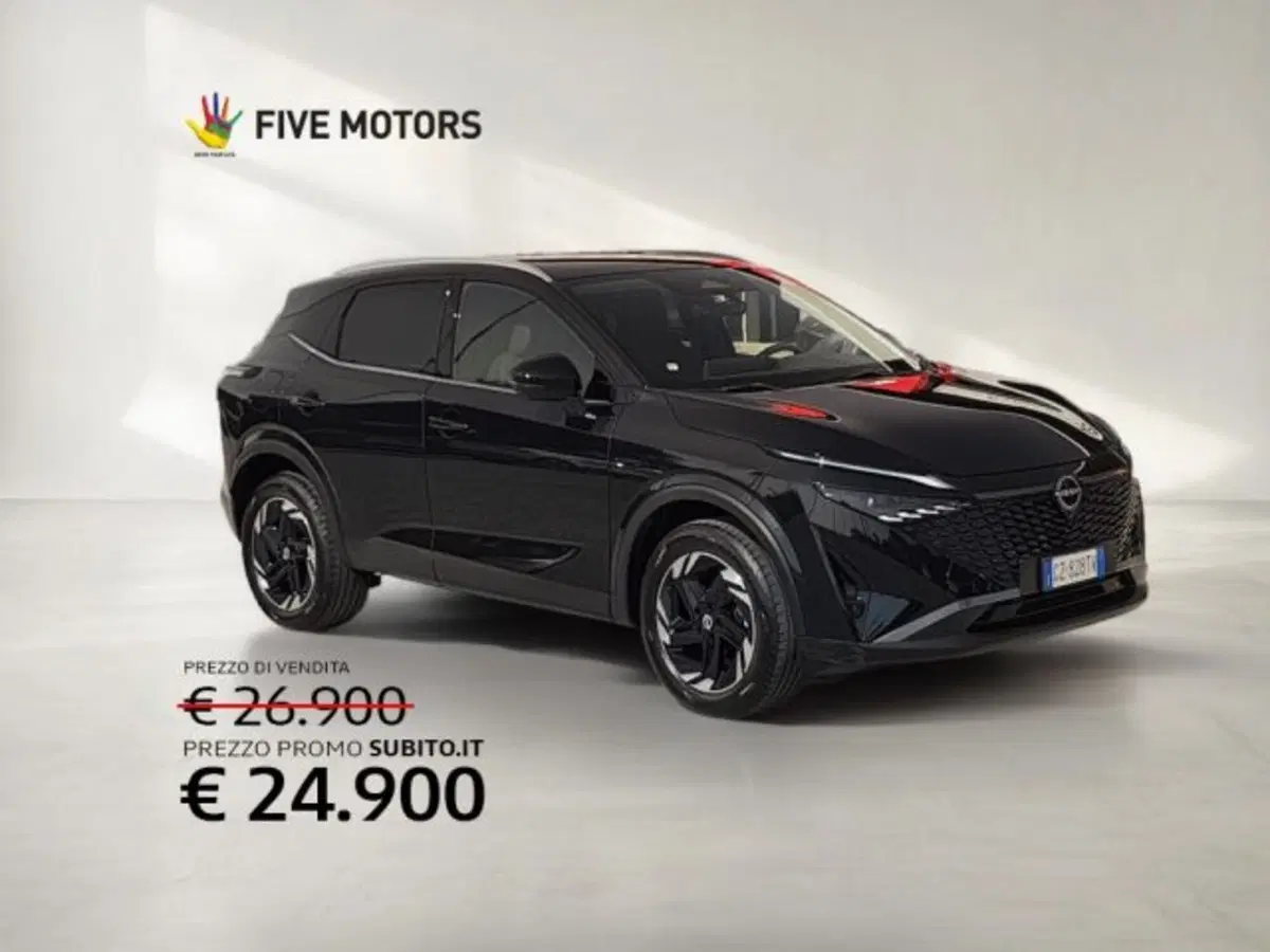 Nissan Qashqai usata a Taranto