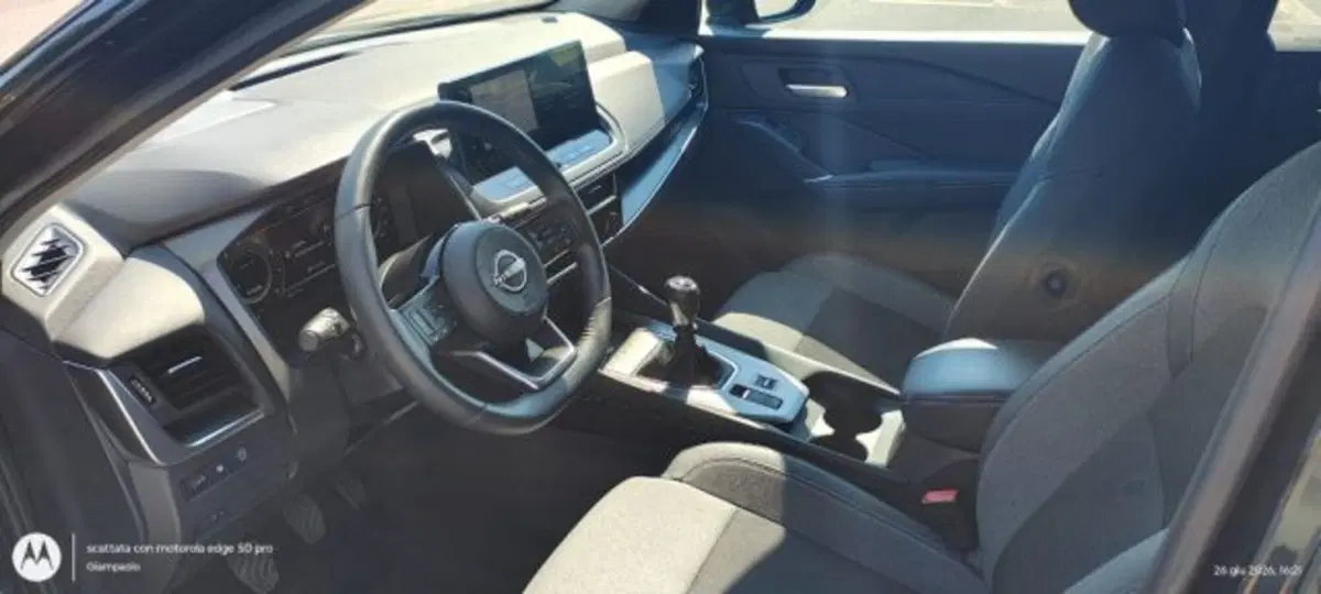 Nissan Qashqai usata a Taranto (10)