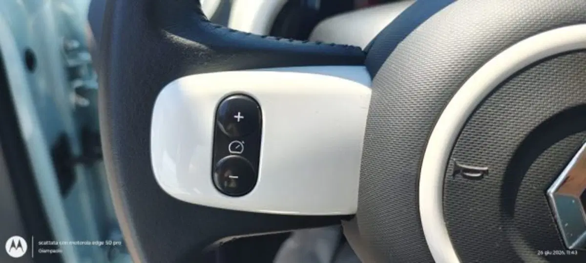 Renault Twingo usata a Taranto (12)