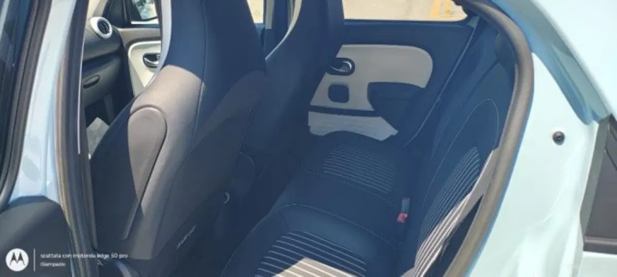 Renault Twingo usata a Taranto (15)