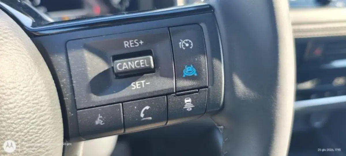 Nissan Qashqai usata a Taranto (15)