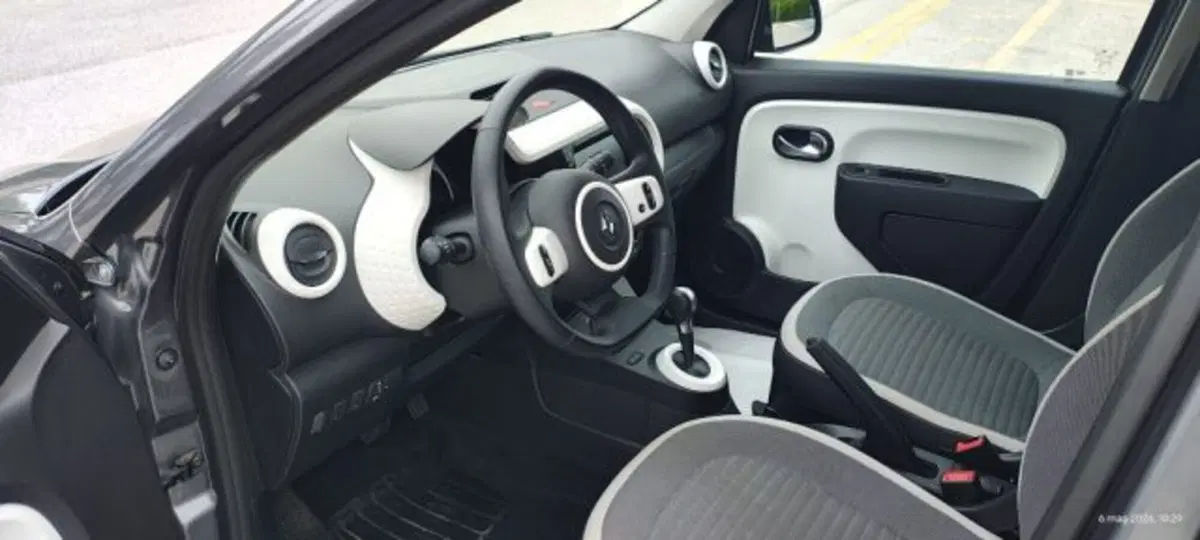 Renault Twingo usata a Taranto (10)