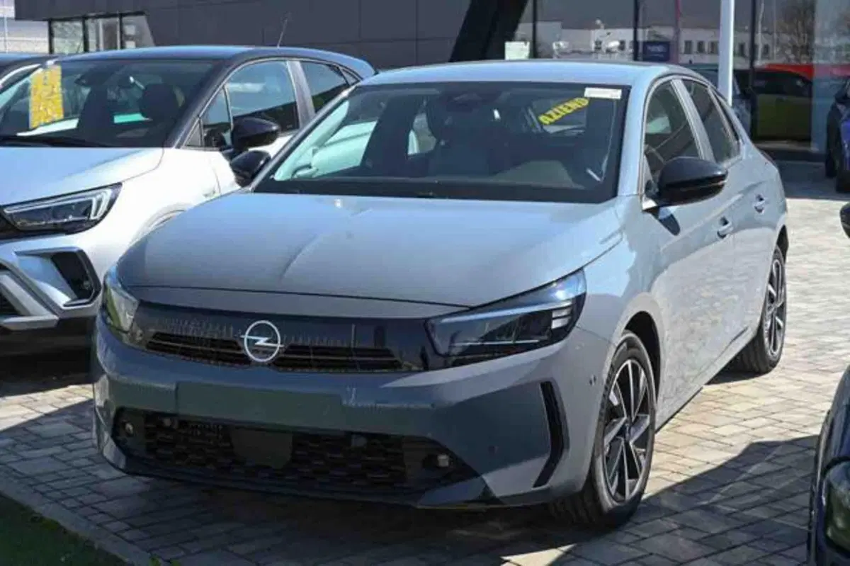 Opel Corsa nuova a Torino