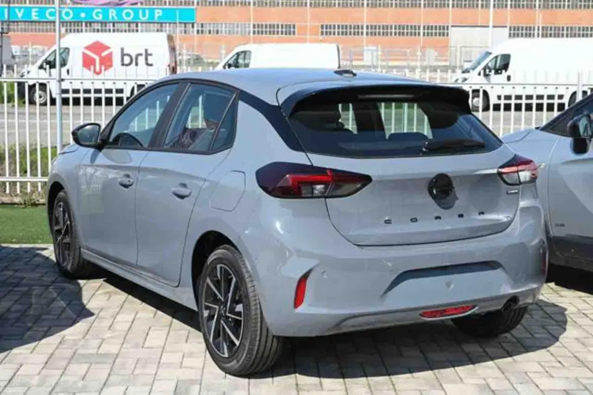 Opel Corsa nuova a Torino (4)