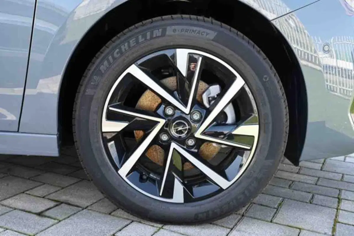 Opel Corsa nuova a Torino (6)