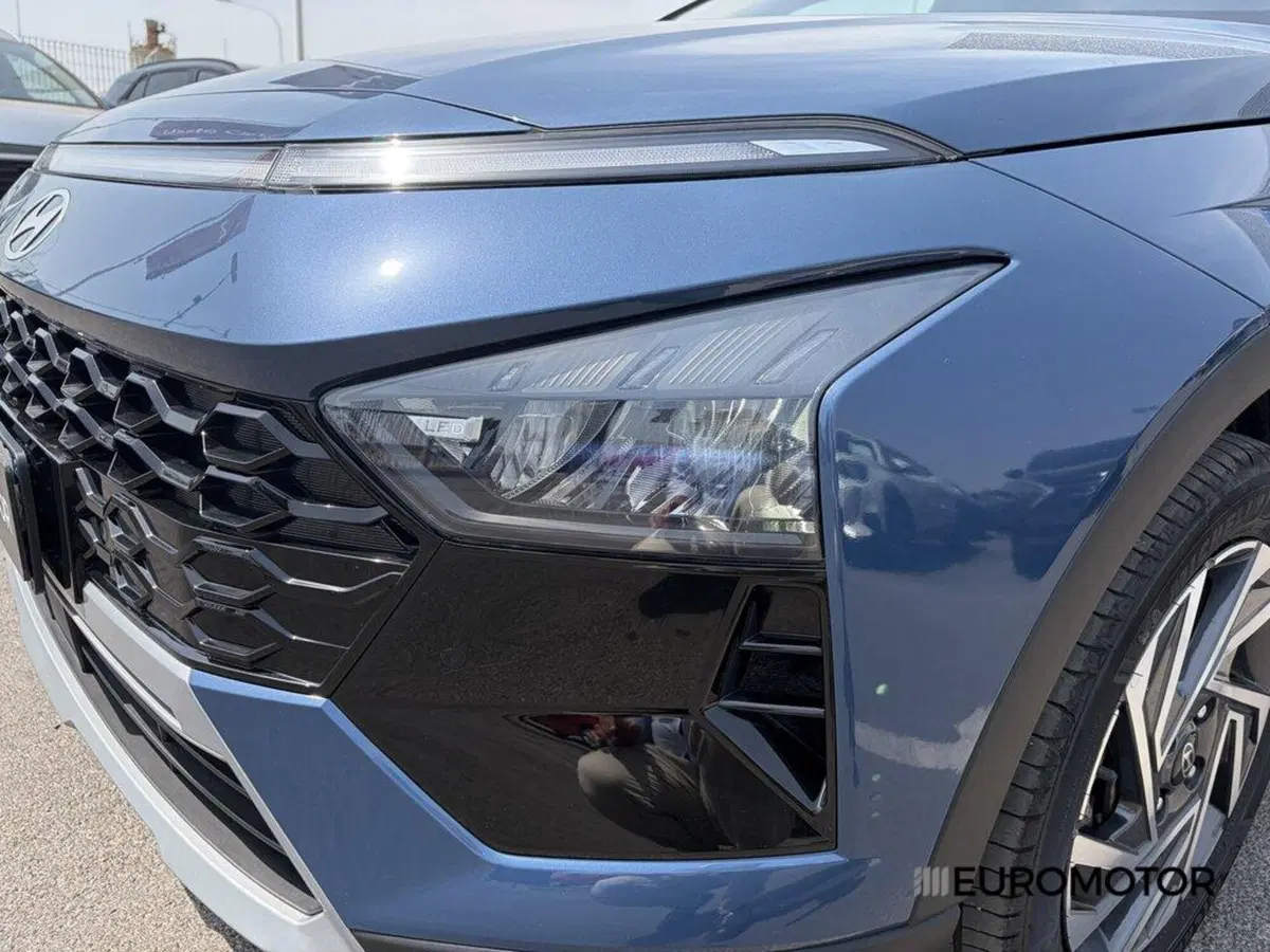Hyundai Bayon usata a Bari (10)