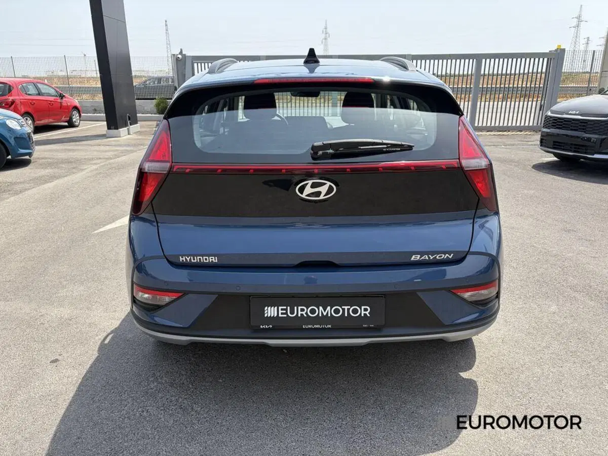 Hyundai Bayon usata a Bari (6)