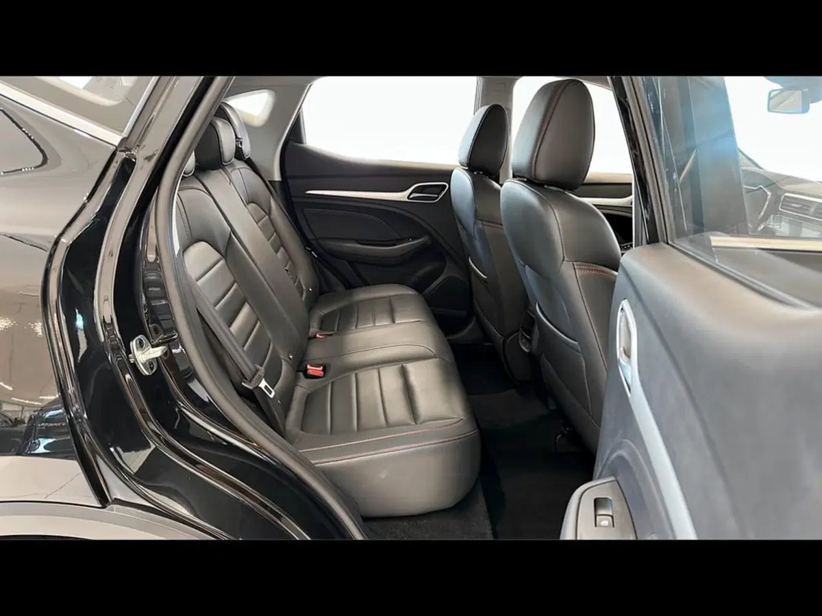 Mg ZS usata a Varese (5)