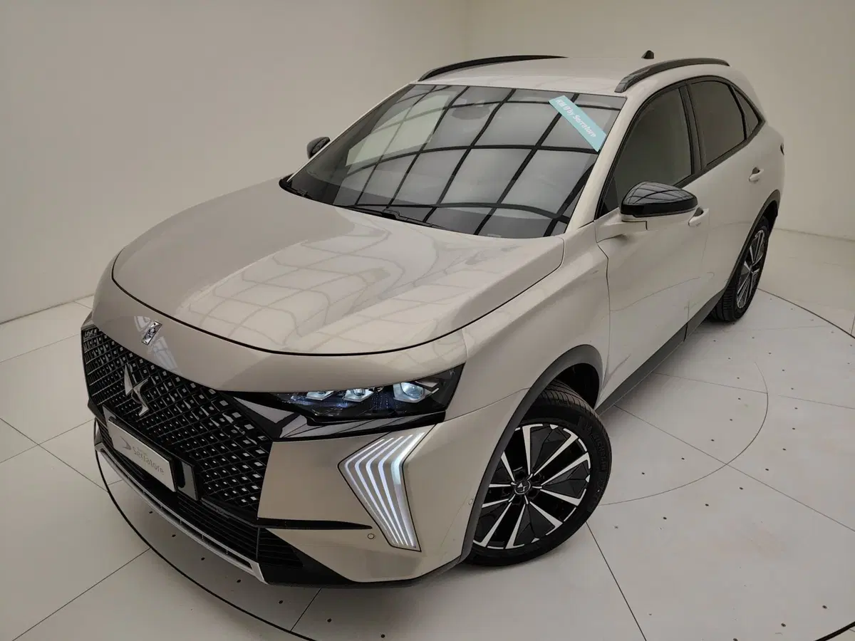 Ds DS 7 nuova a Como (15)