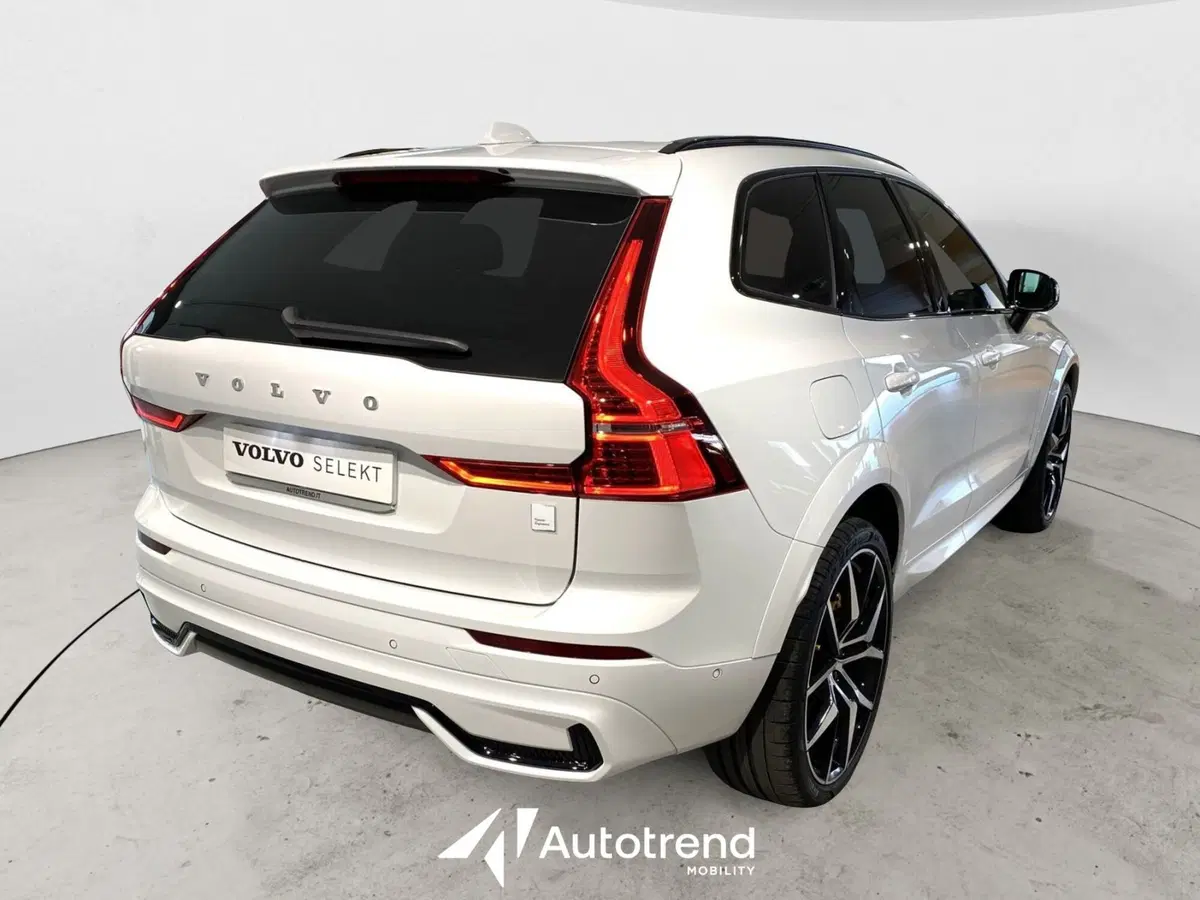 Volvo XC60 usata a Bari (2)