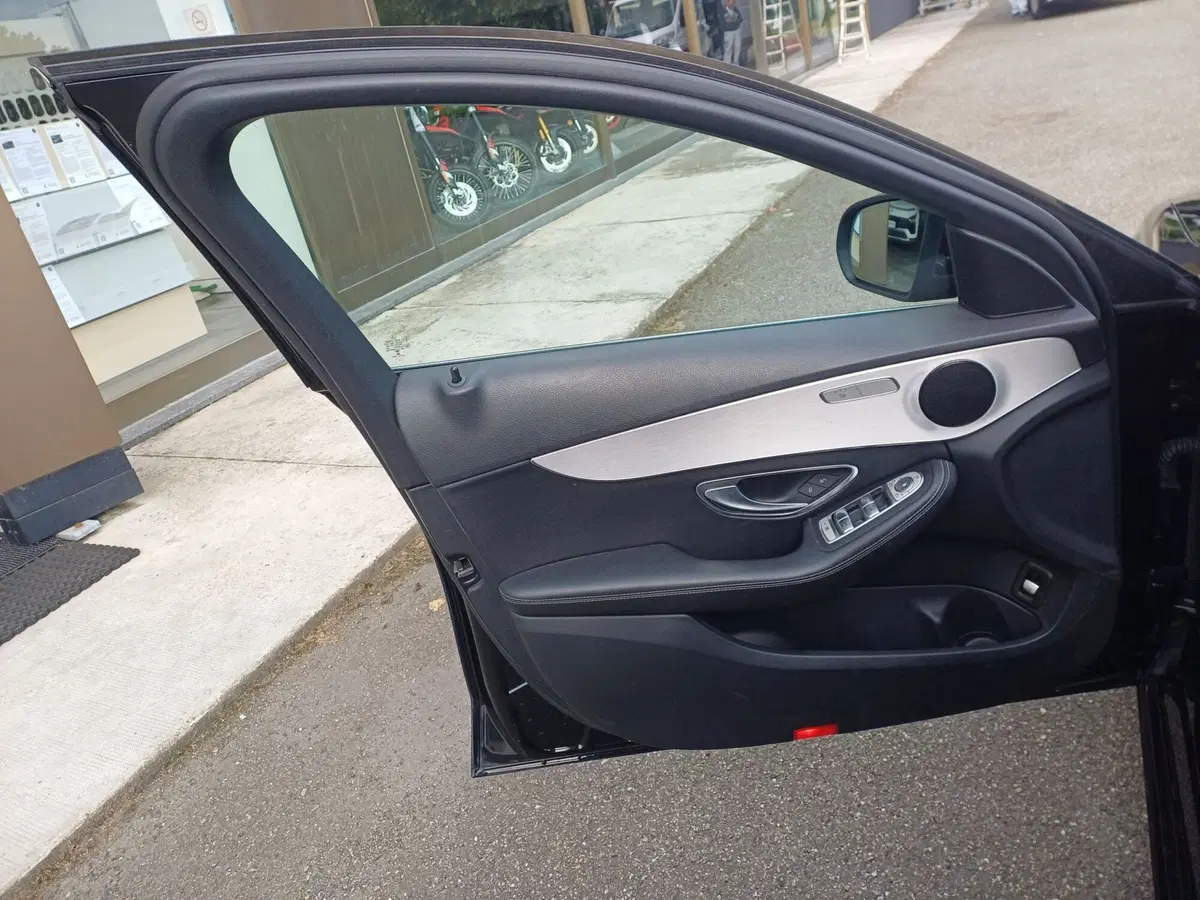 Mercedes-Benz Classe C usata a Alessandria (7)