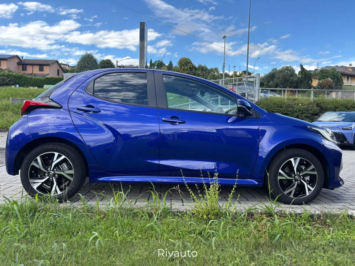 Toyota Yaris usata a Como (7)