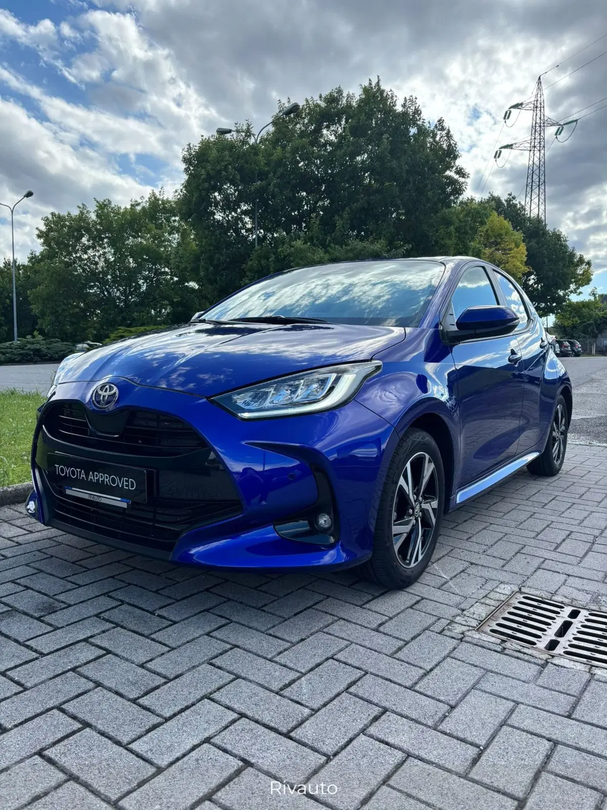 Toyota Yaris usata a Como (9)