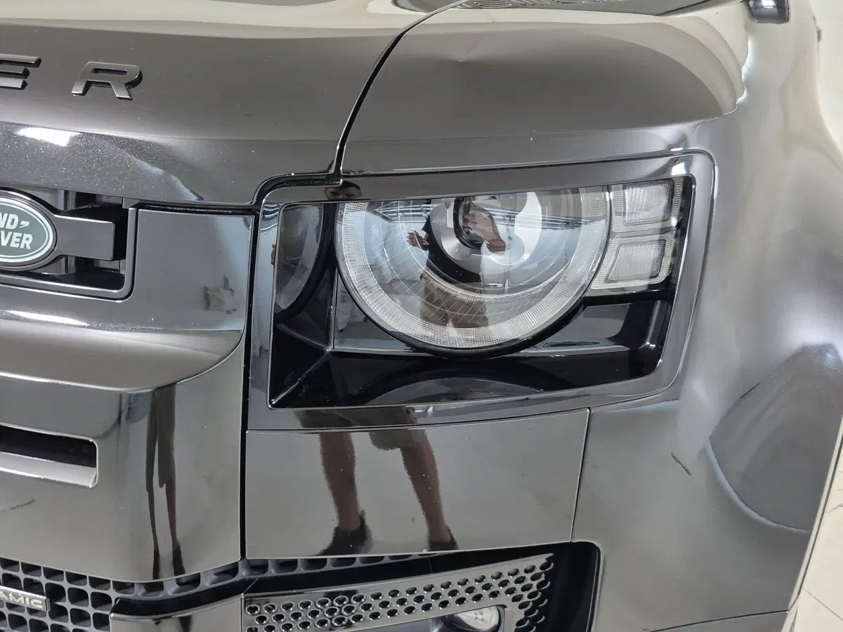 Land Rover Defender usata a Torino (19)