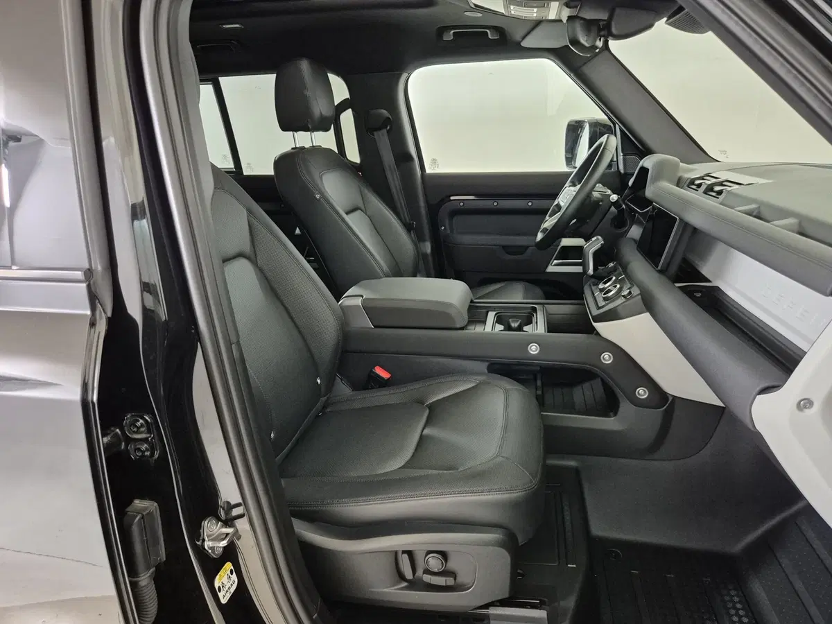Land Rover Defender usata a Torino (3)