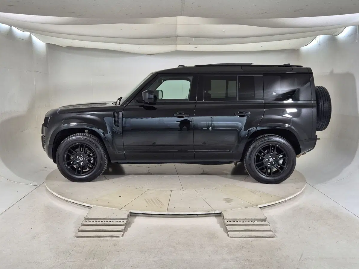 Land Rover Defender usata a Torino (6)