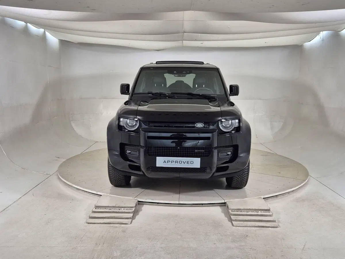Land Rover Defender usata a Torino (8)