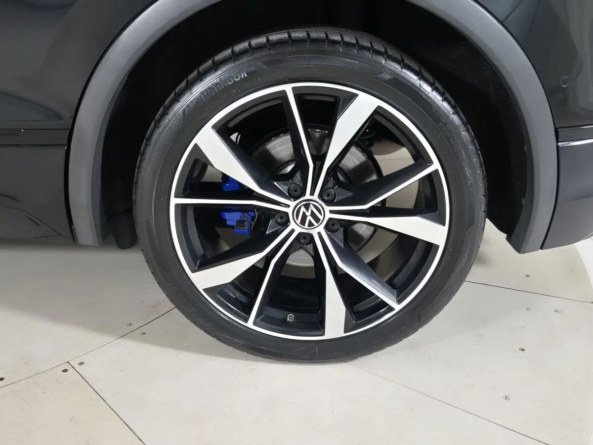 Volkswagen Tiguan usata a Torino (14)