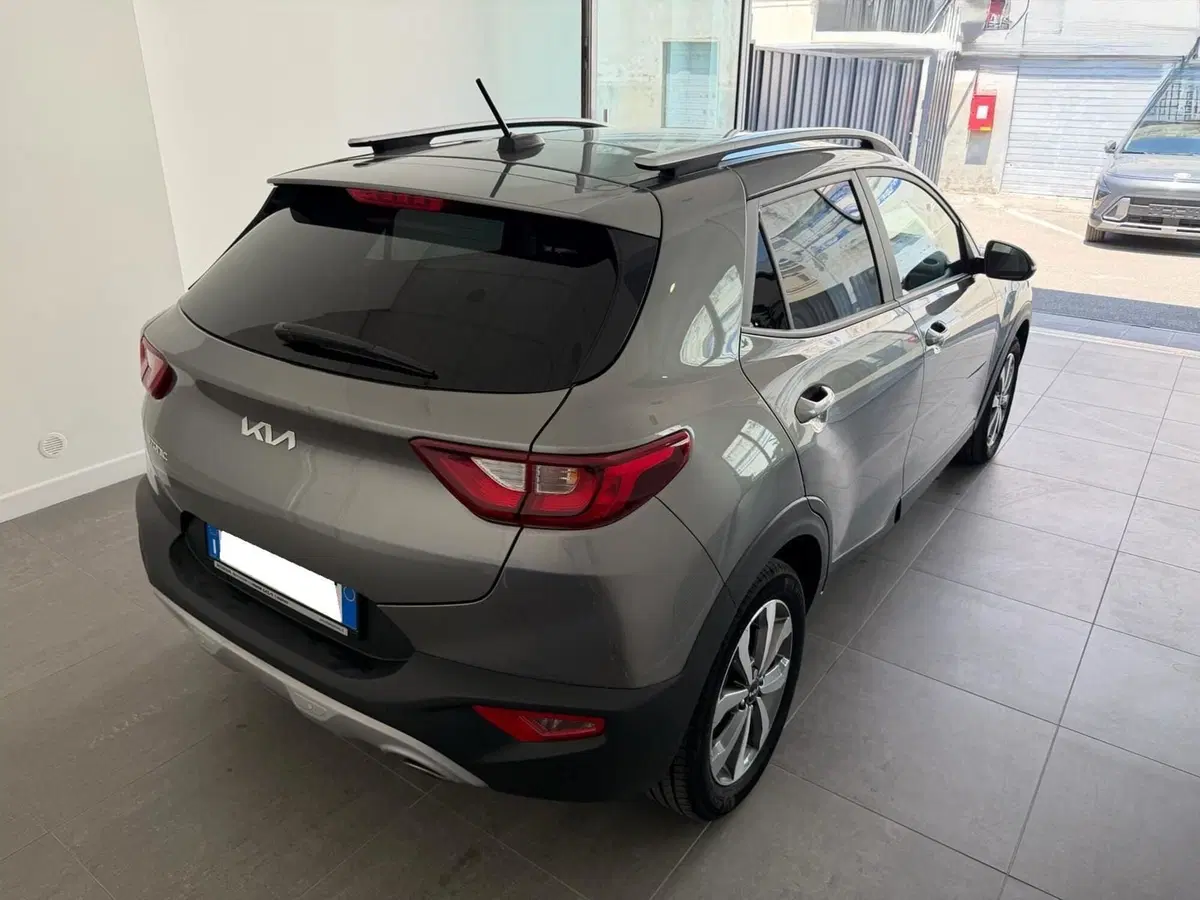 Kia Stonic usata a Napoli (5)