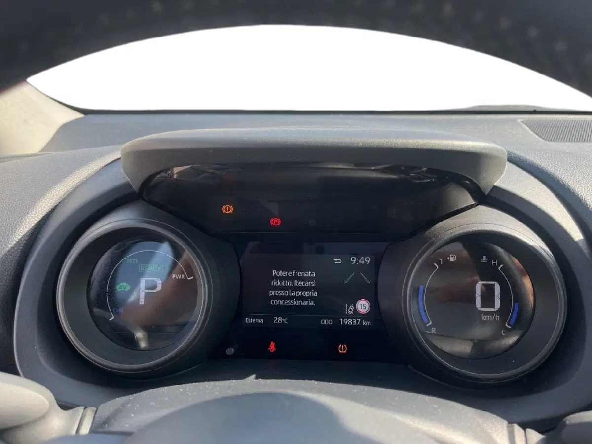 Toyota Yaris usata a Torino (14)