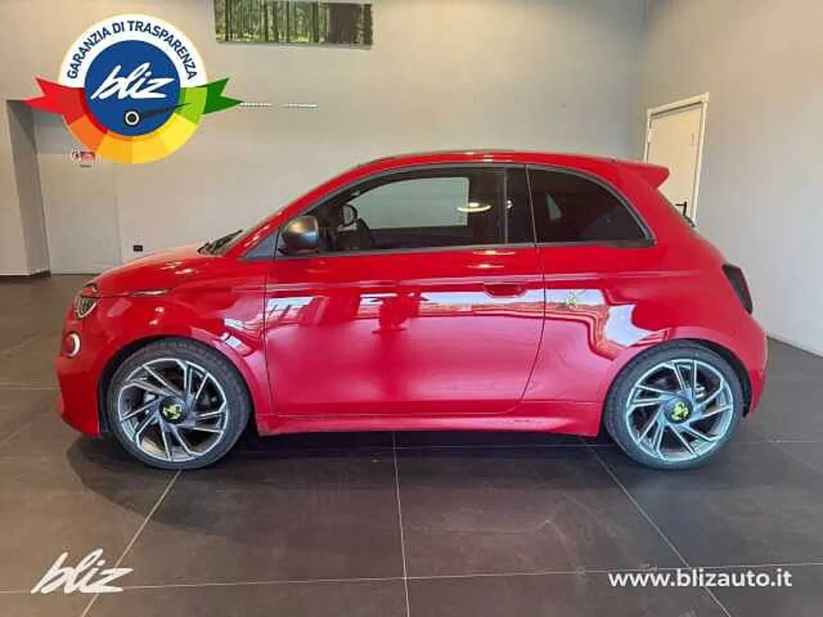 Abarth 500e usata a Udine (2)