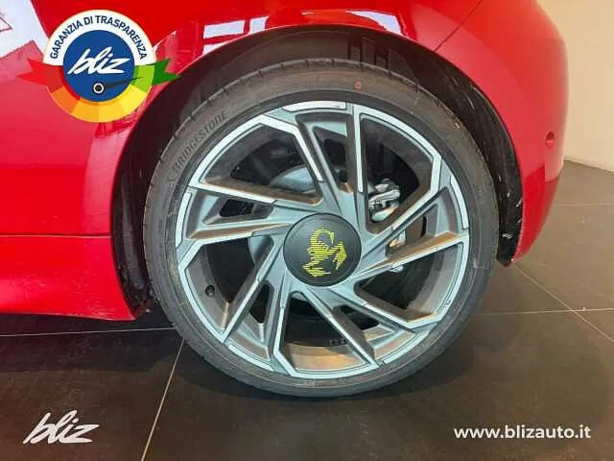 Abarth 500e usata a Udine (9)