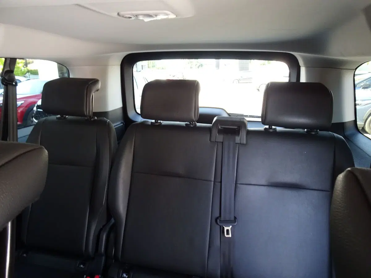 Toyota Proace Verso usata a Treviso (11)