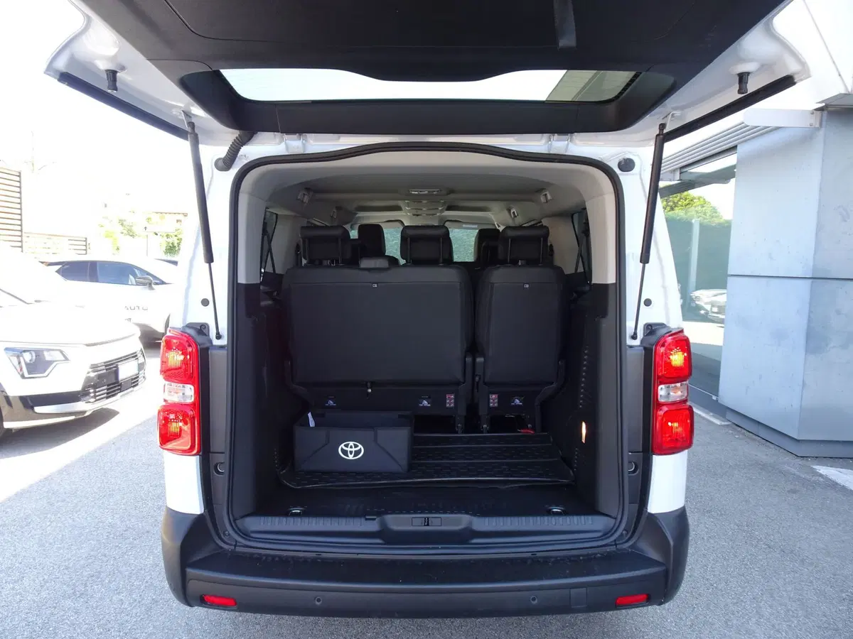 Toyota Proace Verso usata a Treviso (13)