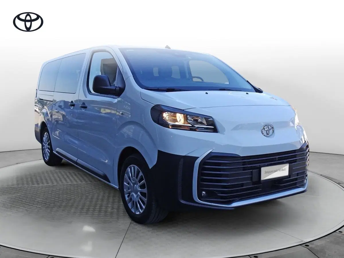 Toyota Proace Verso usata a Treviso (2)
