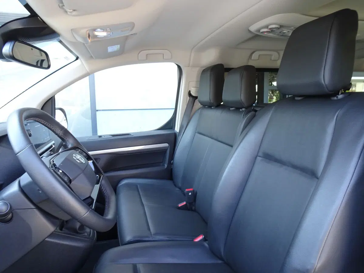 Toyota Proace Verso usata a Treviso (7)