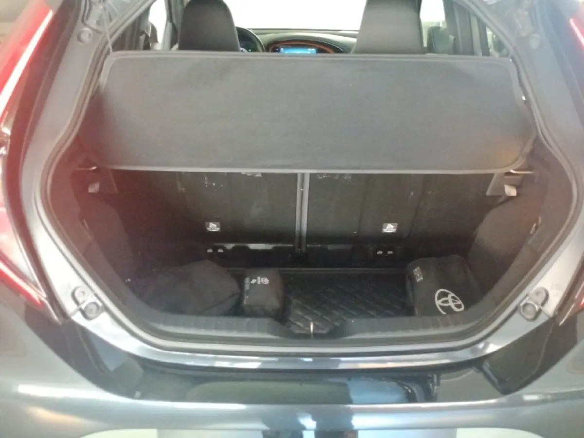 Toyota Aygo X usata a Milano (12)