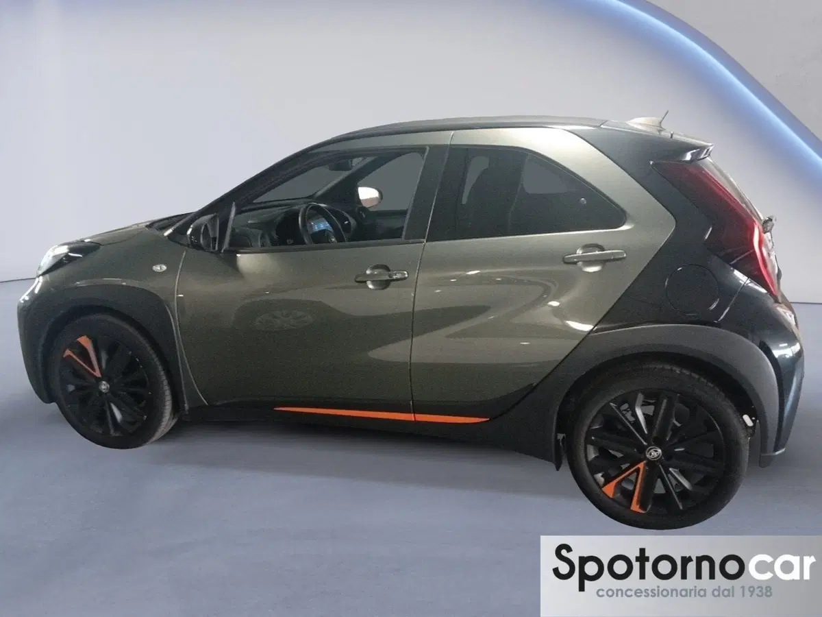 Toyota Aygo X usata a Milano (3)