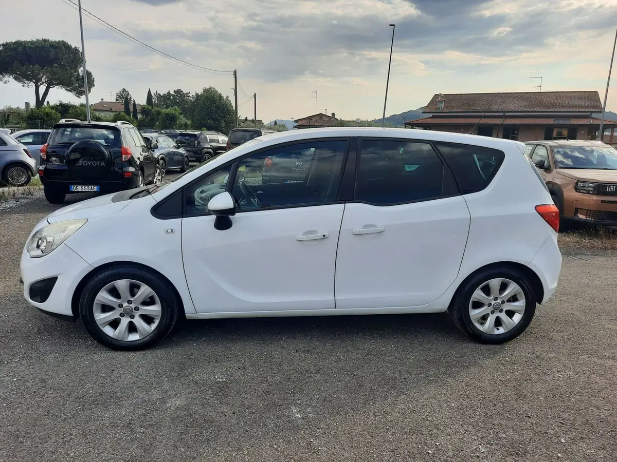 Opel Meriva usata a La Spezia (4)