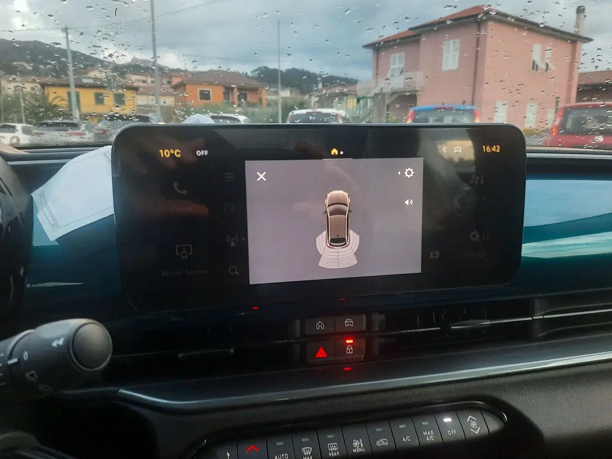 Fiat 600 nuova a La Spezia (9)