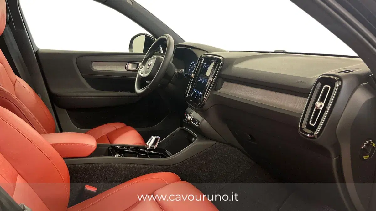 Volvo XC40 usata a Ferrara (5)