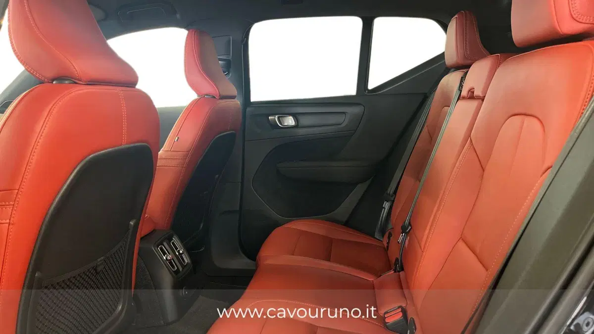 Volvo XC40 usata a Ferrara (7)
