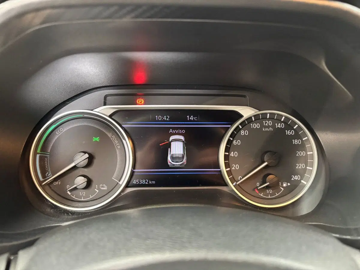 Nissan Juke usata a Modena (9)