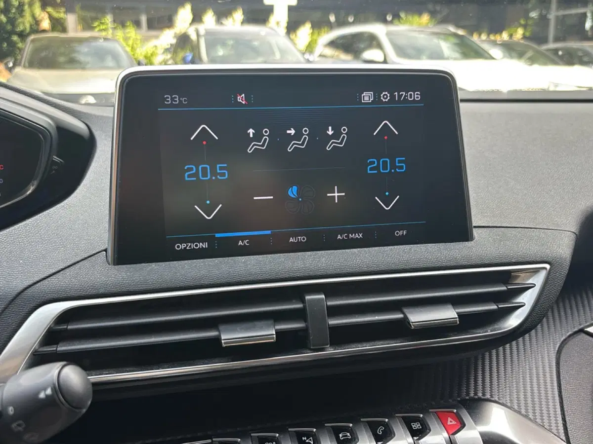 Peugeot 3008 usata a Bologna (9)