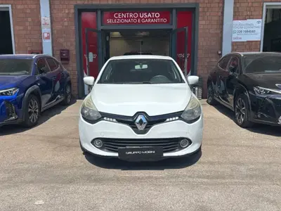 Renault Clio 1.2 16V 5 porte GPL del 2013 usata a Imola