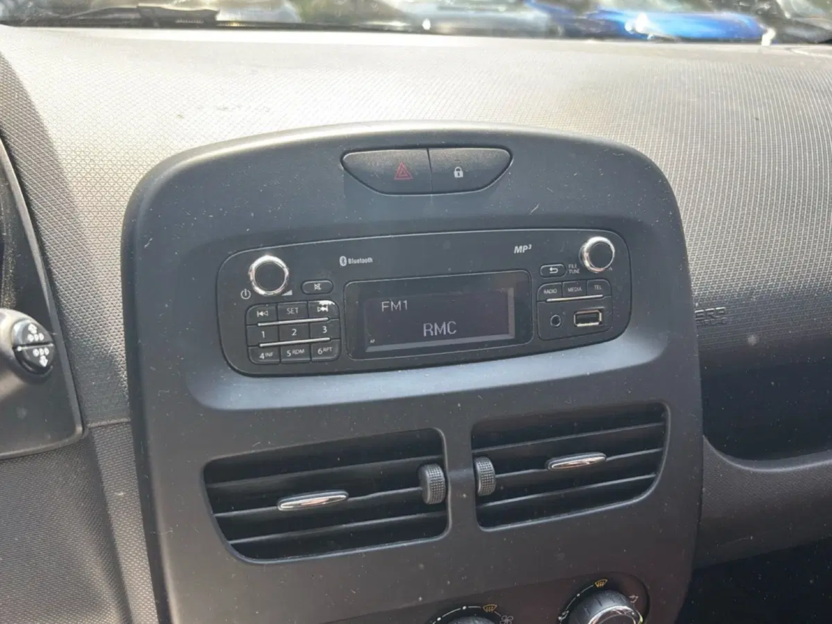 Renault Clio usata a Bologna (11)