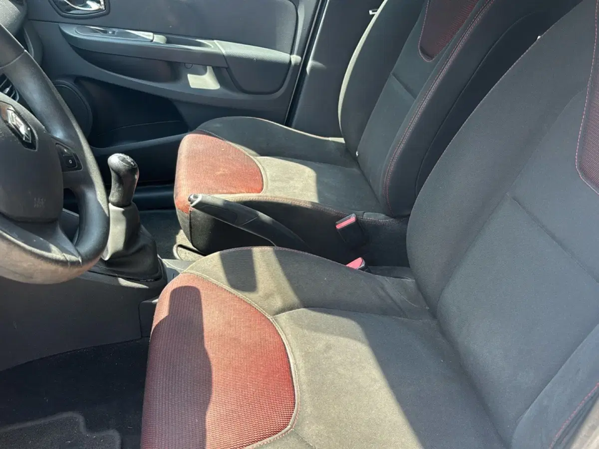 Renault Clio usata a Bologna (7)