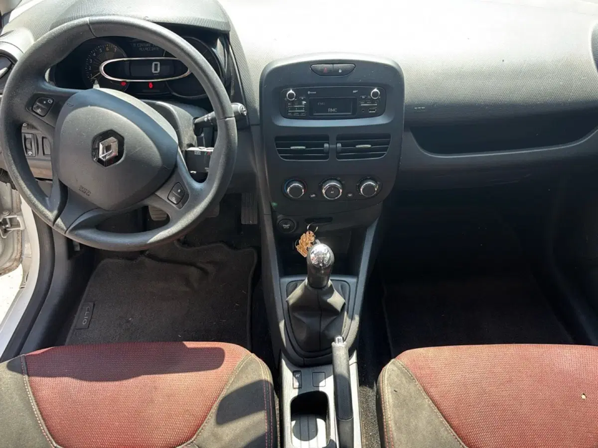Renault Clio usata a Bologna (9)
