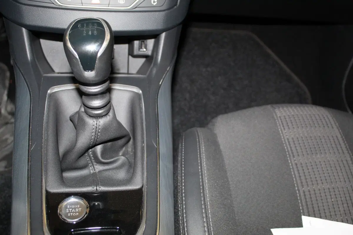 Peugeot 308 SW usata a Cremona (13)